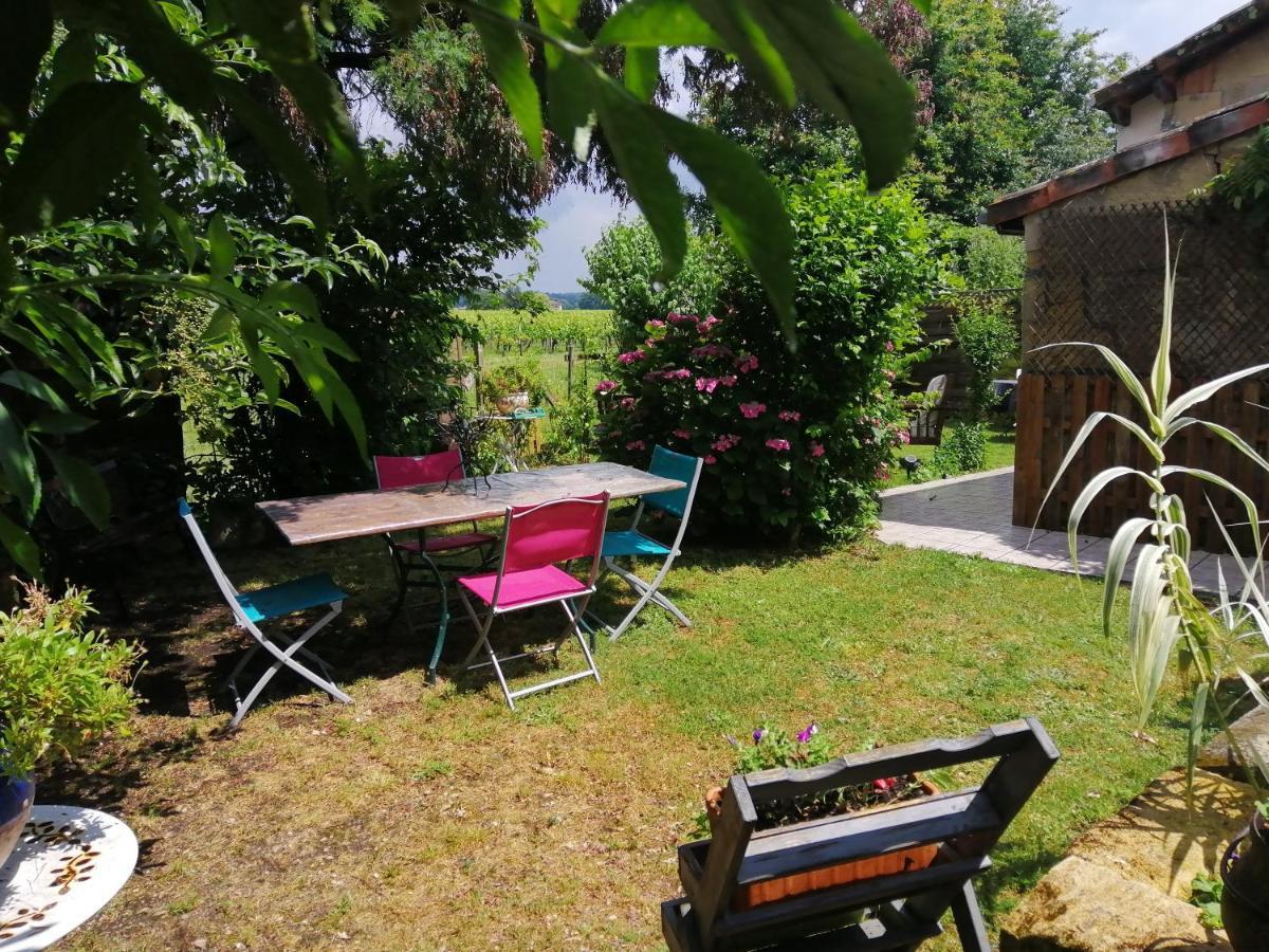 Chambres Et Gite Peyroutas "Amelie" A Vignonet St Emilion Buitenkant foto