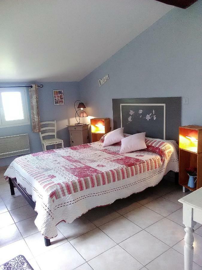 Chambres Et Gite Peyroutas "Amelie" A Vignonet St Emilion Buitenkant foto